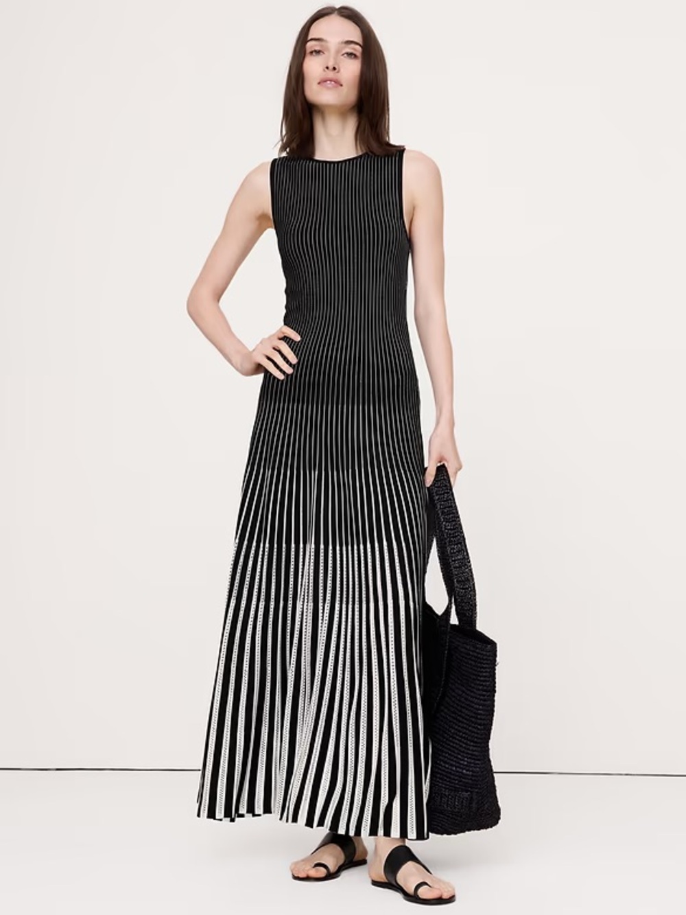 NWOT Banana Republic Sculpted Eyelet Dress, Size M $280